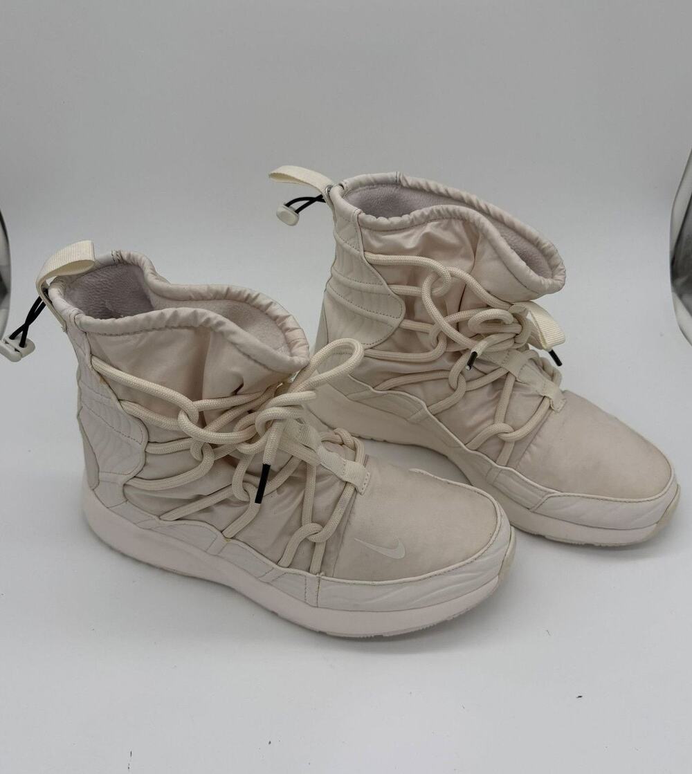 Nike Shoes Womens Size 9.5 White Mid Top Winter Boot A00355-003 Sneakers